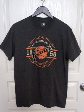 MLB San Francisco Giants Dark Gray Tee with Orange Graphic